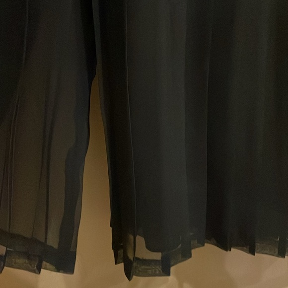Fabulous vintage Rampage sheer pleated palazzo pants! Perfect for the holidays. - Picture 4 of 5